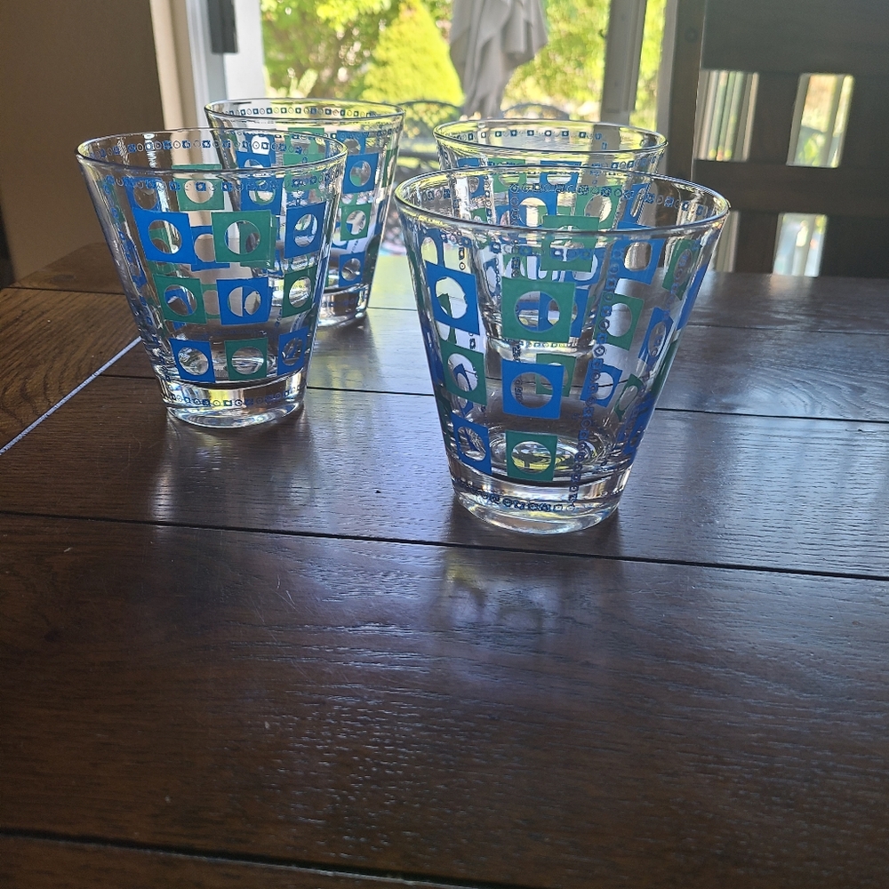 4 Mid Century bar glasses.
